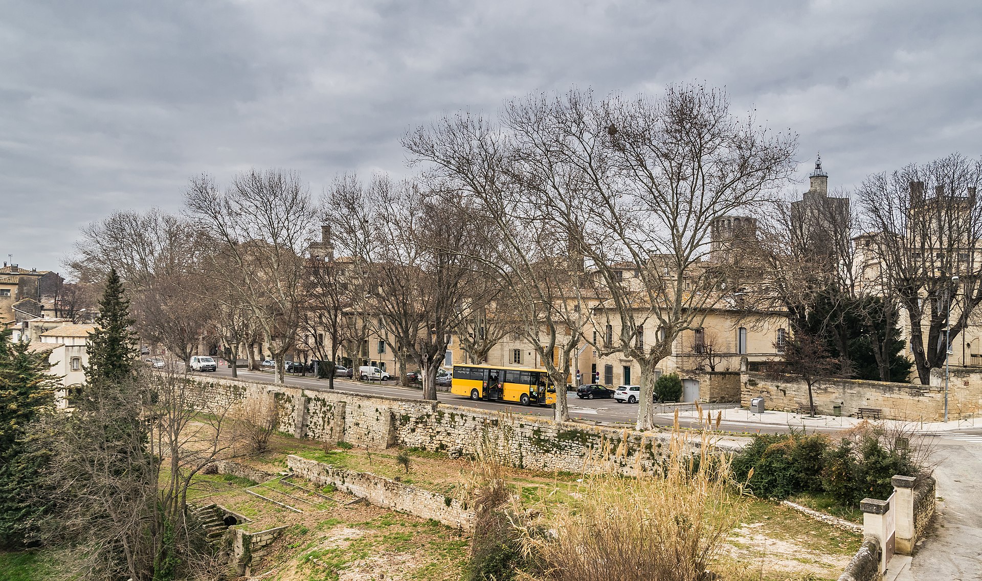 Panorama d'Uzès depuis les garrigues