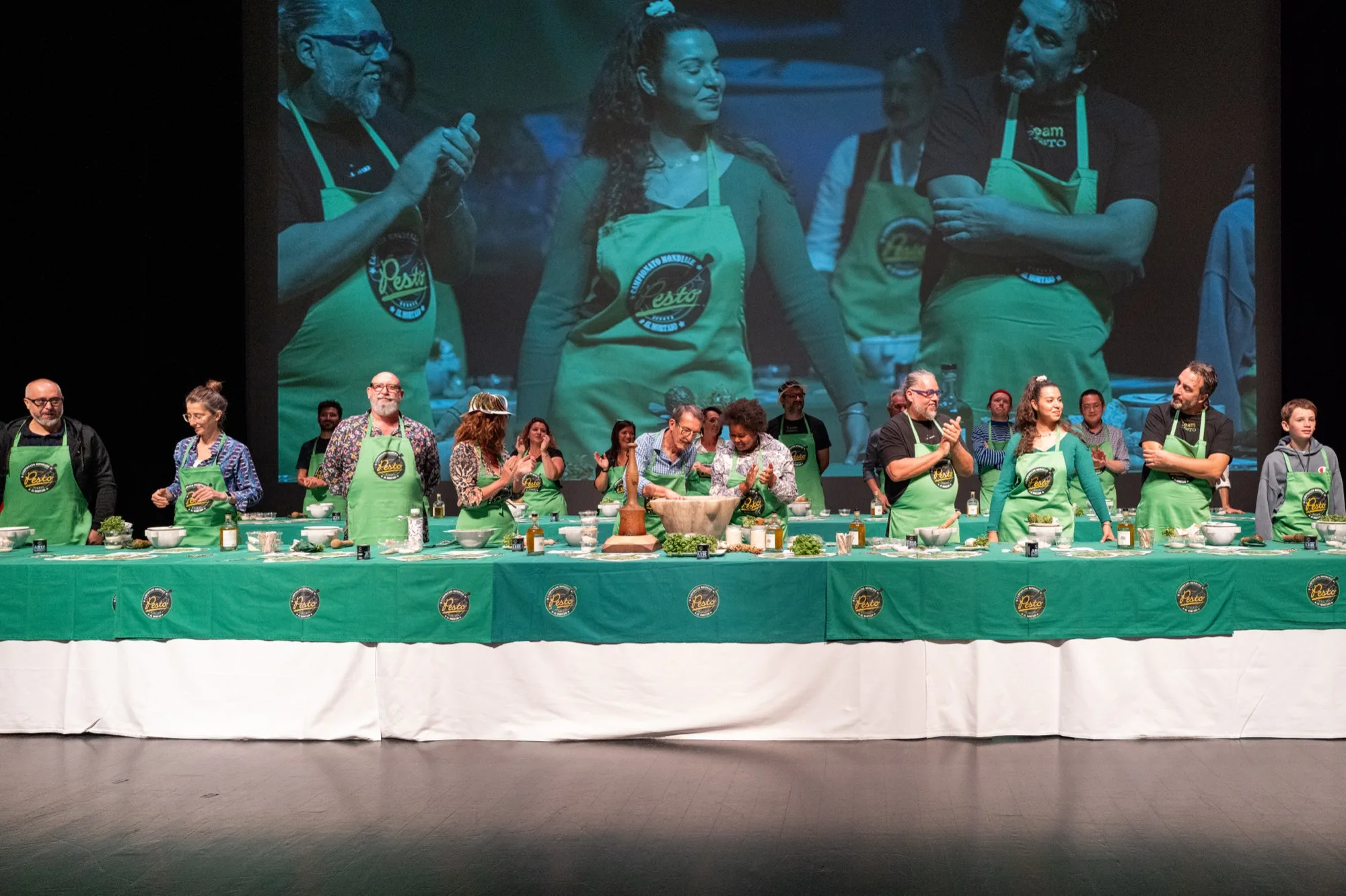 Le concours de pesto du festival Saveurs & Savoirs, à Uzès