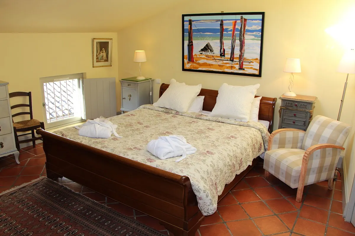 Hostellerie Provençale — photo 2