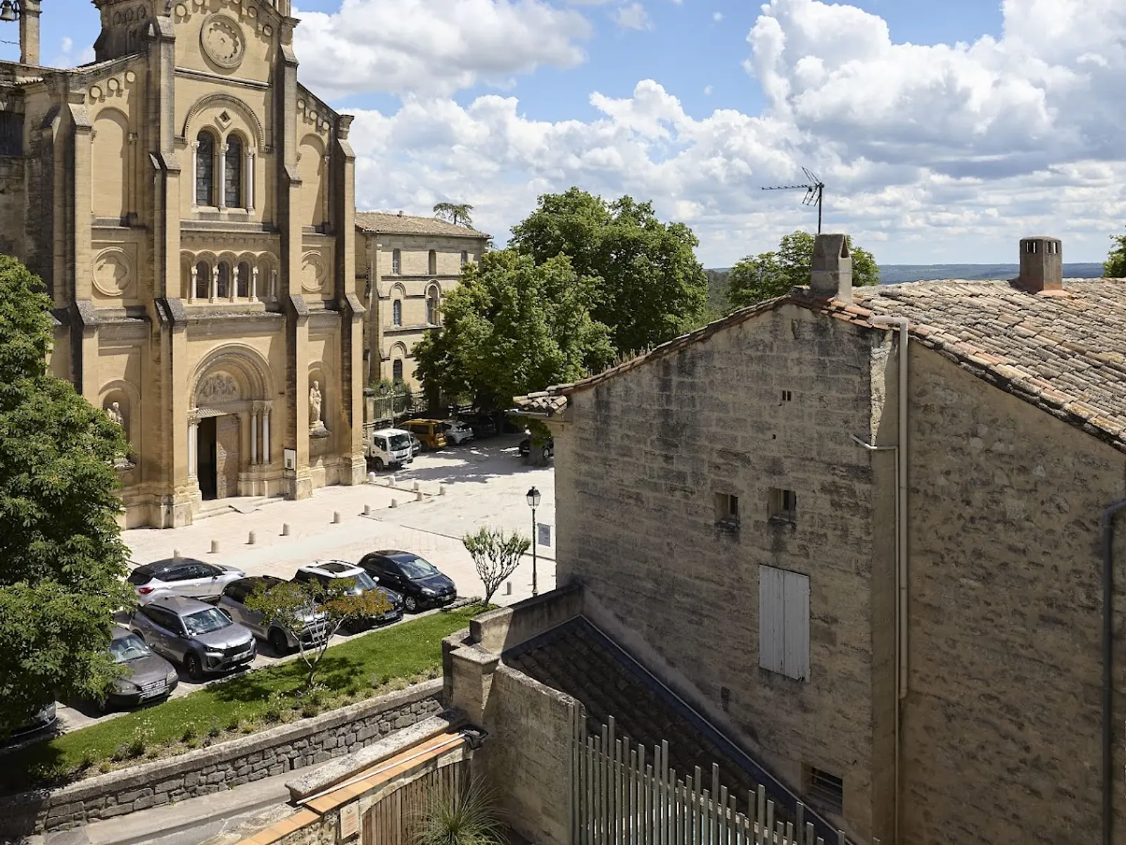 Boutique Hôtel Entraigues — Hôtel