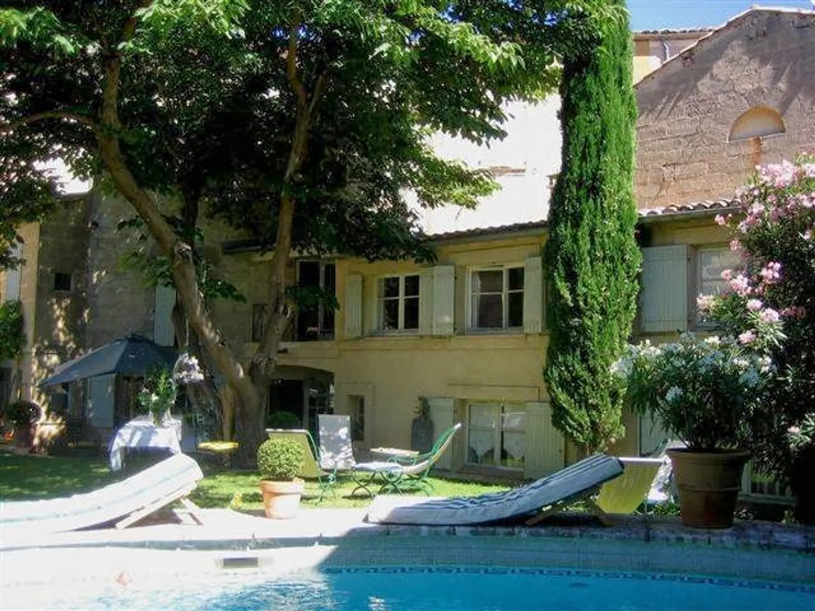 La Maison de la Bourgade — Chambre d'hôtes