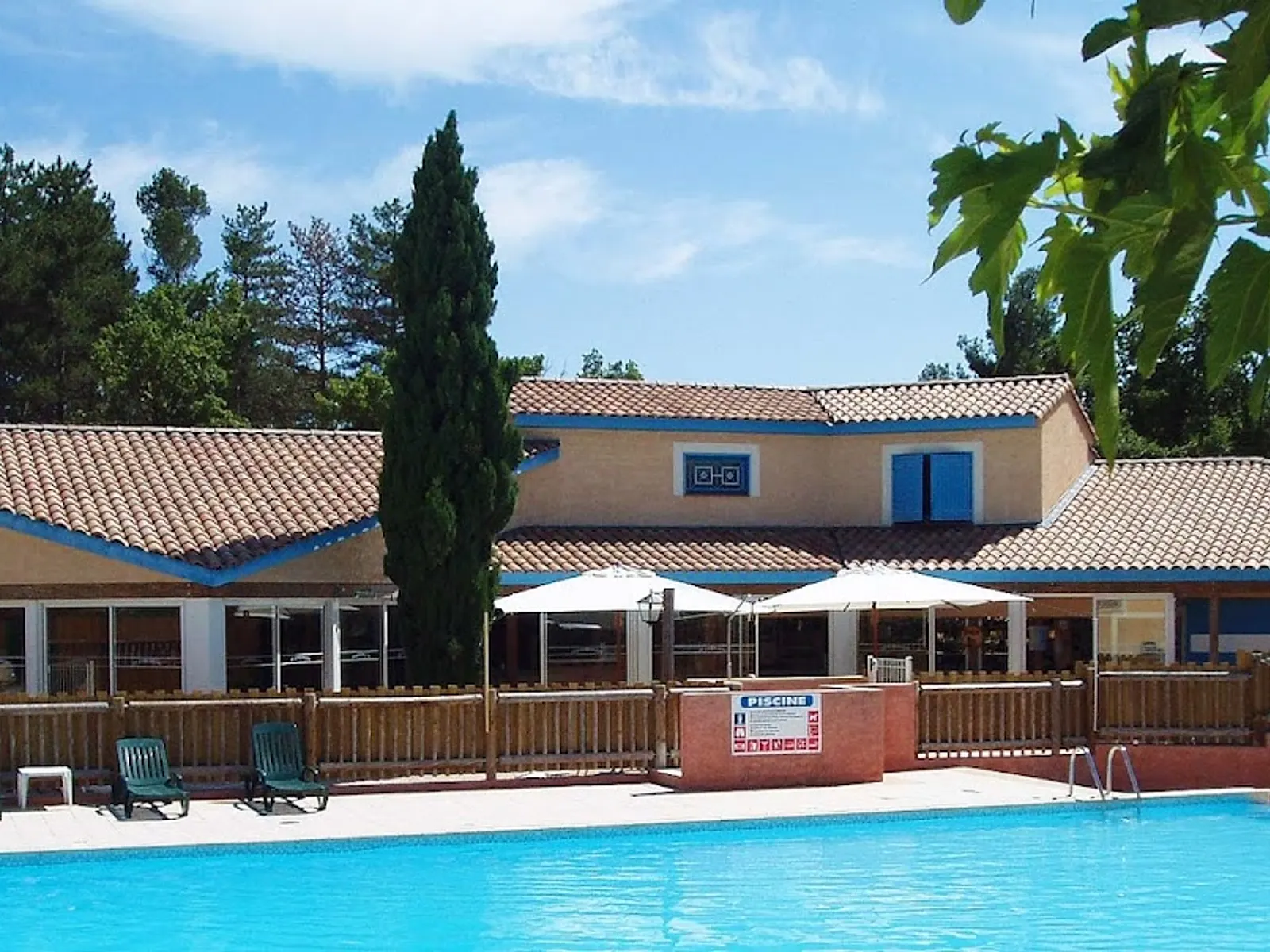 Les Mazets de Gaujac — Gîte & Location