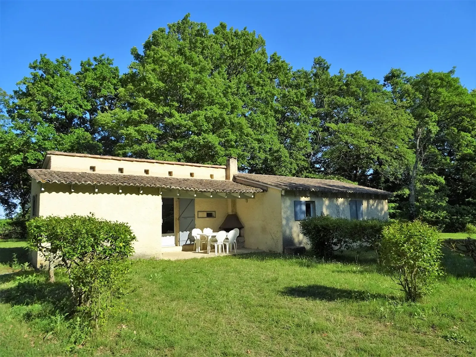 Camping Le Moulin Neuf — Camping