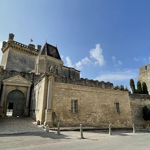 Mairie d'Uzès — photo 2