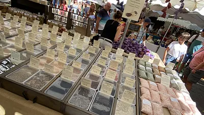 Marché d'Uzès — photo 2
